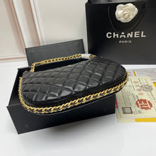 Load image into Gallery viewer, CC839 Large Hobo Bag / 7 × 11.3 × 0.8 in