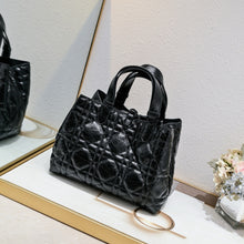 Load image into Gallery viewer, DR508 Small/Medium Dior Toujours Bag