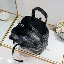 Load image into Gallery viewer, DR508 Small/Medium Dior Toujours Bag