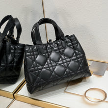 Load image into Gallery viewer, DR513 Small/Medium Dior Toujours Bag