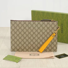 Load image into Gallery viewer, GC630 Neo Vintage GG Supreme Pouch / W30.5cm x H21cm x D1.5cm
