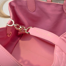 Load image into Gallery viewer, DR512 Small/Medium Dior Toujours Bag