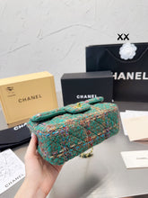 Load image into Gallery viewer, CC760 Small Classic Flap Bag / 7.8x4.3x2.3inch