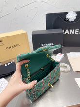 Load image into Gallery viewer, CC760 Small Classic Flap Bag / 7.8x4.3x2.3inch