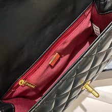 Load image into Gallery viewer, CC762 Small Flap Bag / 4.7 × 8.2 × 2.7 in