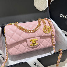 Load image into Gallery viewer, CC762 Small Flap Bag / 4.7 × 8.2 × 2.7 in