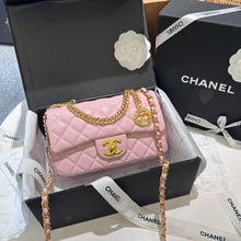 Load image into Gallery viewer, CC762 Small Flap Bag / 4.7 × 8.2 × 2.7 in