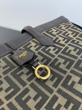 Load image into Gallery viewer, FF223 Fendi Origami Large/Medium/Mini / HIGHEST QUALITY VERSION