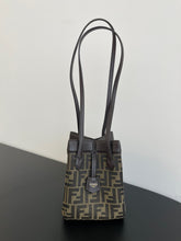 Load image into Gallery viewer, FF223 Fendi Origami Large/Medium/Mini / HIGHEST QUALITY VERSION