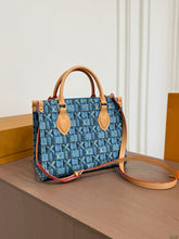 Load image into Gallery viewer, LB1536 LV OnTheGo East West Tote / 25 x 20 cm