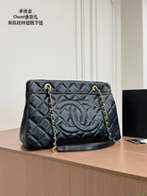 Load image into Gallery viewer, CC1678 CHANEL New Shoulder Tote Bag / 37 x 25 cm