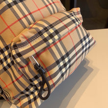 Load image into Gallery viewer, BUR137 Small Check Backpack / 11.4 x 4.3 x 13.4in