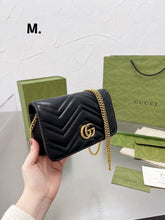 Load image into Gallery viewer, GC557 GG Marmont Chain Wallet / 7.1x4.3x1.5inch