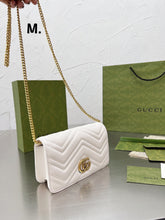 Load image into Gallery viewer, GC557 GG Marmont Chain Wallet / 7.1x4.3x1.5inch