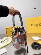 Load image into Gallery viewer, FF221 Mon Tresor / 7.1x4.7x3.9inch