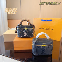 Load image into Gallery viewer, LB802 Vanity PM / 7.5 x 5.1 x 4.3 inches