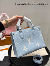 Load image into Gallery viewer, LB1262 OnTheGo PM / 9.8 x 7.5 x 4.5 inches