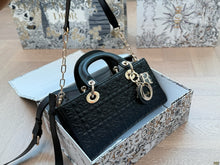 Load image into Gallery viewer, DR540 Medium Lady D-Joy Bag / 8.5 x 4.5 x 2.5 inches