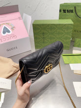 Load image into Gallery viewer, GC558 GG Marmont Chain Wallet / 8"W x 5"H x 1.5"D