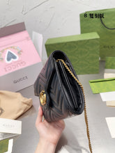 Load image into Gallery viewer, GC558 GG Marmont Chain Wallet / 8"W x 5"H x 1.5"D