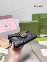 Load image into Gallery viewer, GC558 GG Marmont Chain Wallet / 8"W x 5"H x 1.5"D