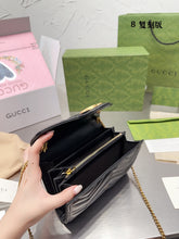 Load image into Gallery viewer, GC558 GG Marmont Chain Wallet / 8"W x 5"H x 1.5"D