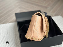 Load image into Gallery viewer, CC893 CC Flap Handbag / 6 × 9.9 × 2.5 in