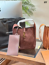 Load image into Gallery viewer, YSK368 LE 5 À 7 Supple Small IN Suede / 9 x 8.7 x 3.3 inches