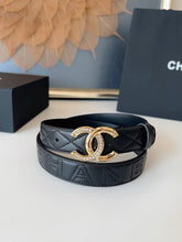 Load image into Gallery viewer, BL273 CHANEL Classic Double C Belt in Gunmetal & Calfskin / 3.0 cm