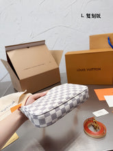 Load image into Gallery viewer, LB838 Damier Azur Pochette / 9x5.1x1.2inch