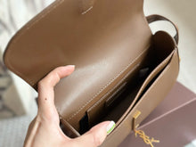 Load image into Gallery viewer, YSK337 Voltaire / 9.4" x 5.9" x 2"