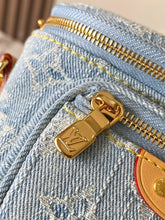 Load image into Gallery viewer, LB1186 Mini Bumbag / HIGHEST QUALITY VERSION / 6.7 x 4.7 x 3.7 inches