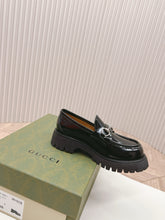 Load image into Gallery viewer, SE1511 GUCCI Women's loafer with Horsebit / Size5-11