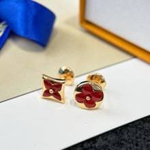 Load image into Gallery viewer, JW1018 LV Color Blossom BB Sun Ear Stud/Bracelet, Pink Gold and Cornelian