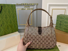 Load image into Gallery viewer, GC716 Gucci Jackie 1961 Medium Bag / 10.8"W x 7.5"H x 1.6"D