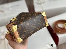 Load image into Gallery viewer, LB926 Side Trunk PM / 7.1 x 4.9 x 3.1 inches