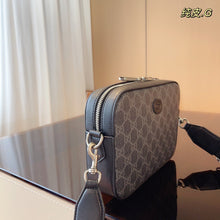 Load image into Gallery viewer, MBG052 Ophidia GG Shoulder Bag / 9.6"W x 6.3"H x 1.8"D