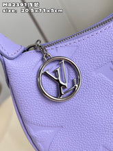 Load image into Gallery viewer, LB839 Mini Moon / HIGHEST QUALITY VERSION / 8.1 x 4.3 x 2 inches