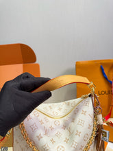 Load image into Gallery viewer, LB1554 Louis Vuitton Multipass Bag / 28 x 26 cm