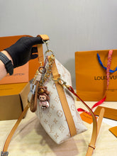 Load image into Gallery viewer, LB1554 Louis Vuitton Multipass Bag / 28 x 26 cm