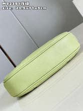 Load image into Gallery viewer, LB843 Mini Moon / HIGHEST QUALITY VERSION / 8.1 x 4.3 x 2 inches