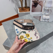 Load image into Gallery viewer, JW730 DR D-Smash Dior Petites Fleurs Visor