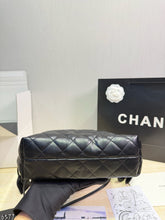 Load image into Gallery viewer, CC1478 Chanel 26S Drawstring Bucket Bag / Mini 19×15 cm & Small 22×20 cm