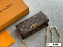 Load image into Gallery viewer, LB977 Wallet On Chain Lily / 8.1 x 4 x 1.4 inches