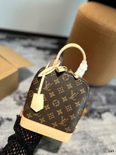 Load image into Gallery viewer, LB978 Alma Backpack / 5.9 x 7.9 x 3.9 inches