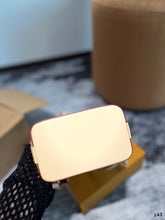 Load image into Gallery viewer, LB978 Alma Backpack / 5.9 x 7.9 x 3.9 inches