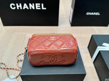 Load image into Gallery viewer, CC1041 Clutch with Chain / 3.7 × 6.2 × 3.1 in