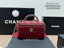 Load image into Gallery viewer, CC1041 Clutch with Chain / 3.7 × 6.2 × 3.1 in