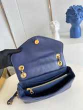 Load image into Gallery viewer, LB803 New Wave Chain Bag MM / HIGHEST QUALITY VERSION / 9.4 x 5.5 x 3.5 inches