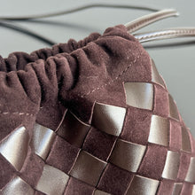Load image into Gallery viewer, BV079 Bottega Veneta Suede / HIGHEST QUALITY VERSION / 21×16.6×10 cm
